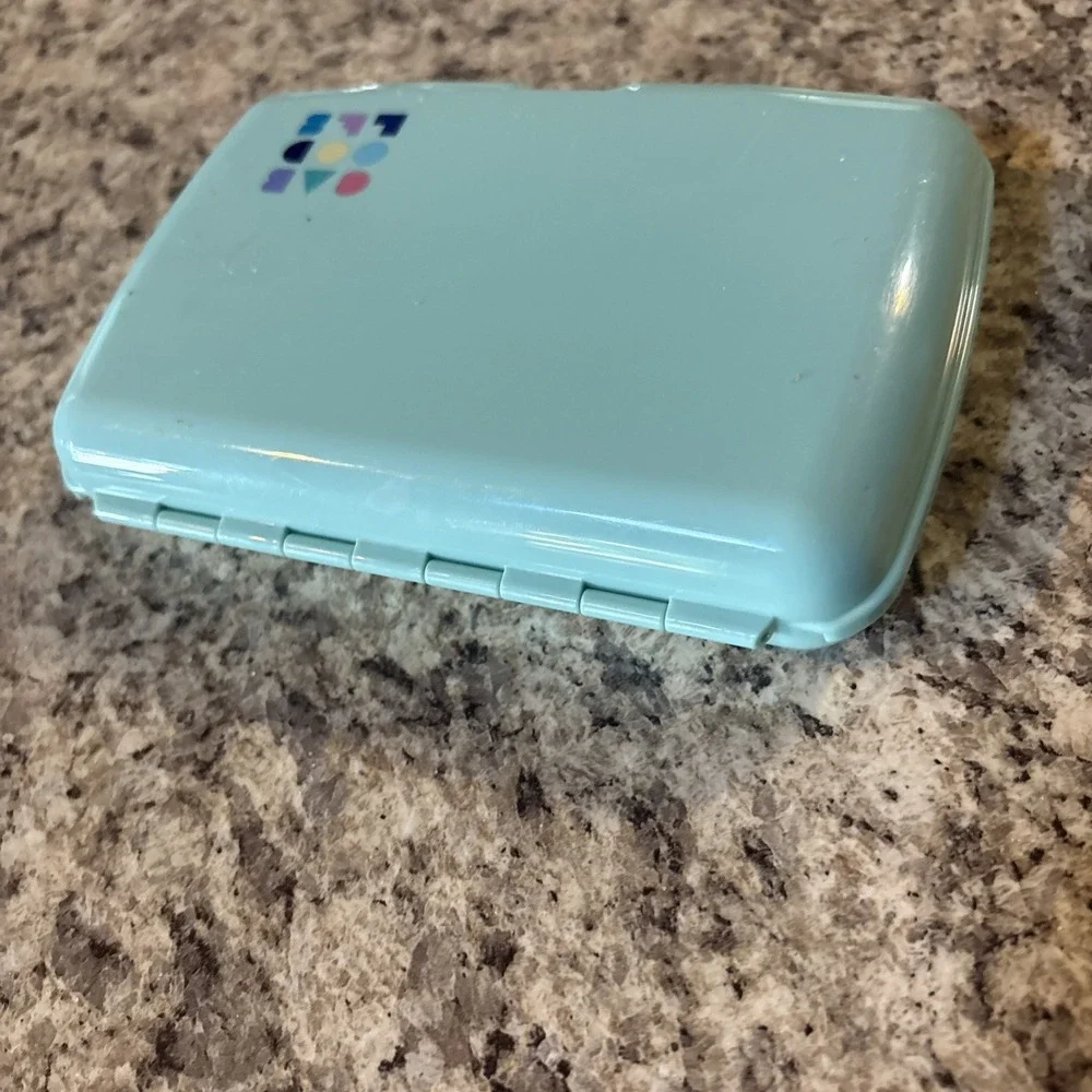 Vintage Small Caboodles Plastic  Accessories Container In Turquoise EUC